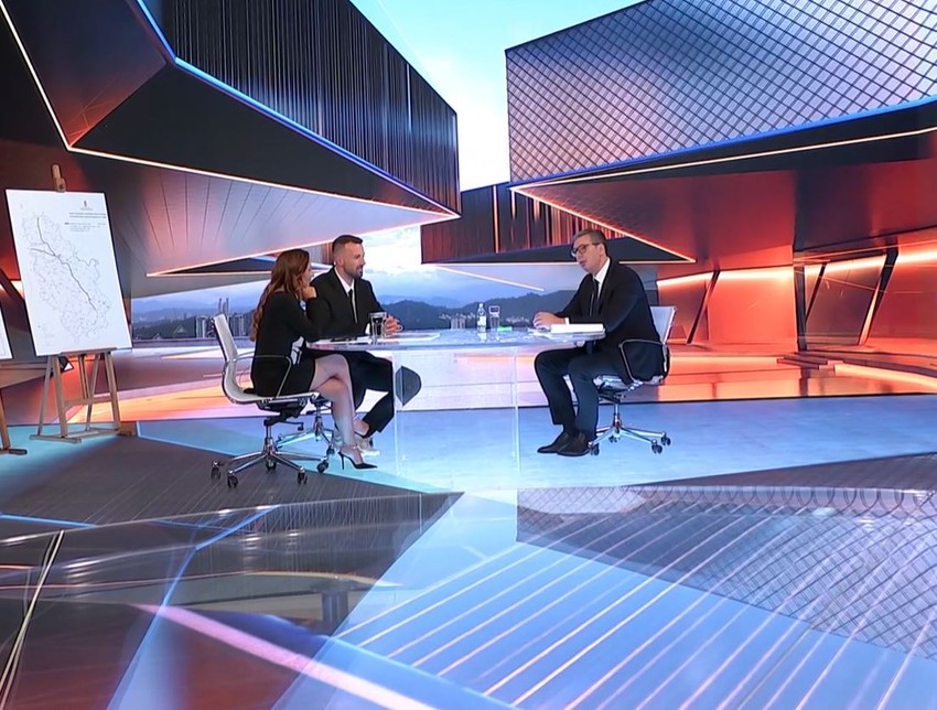 Vučić gost na TV Pinku