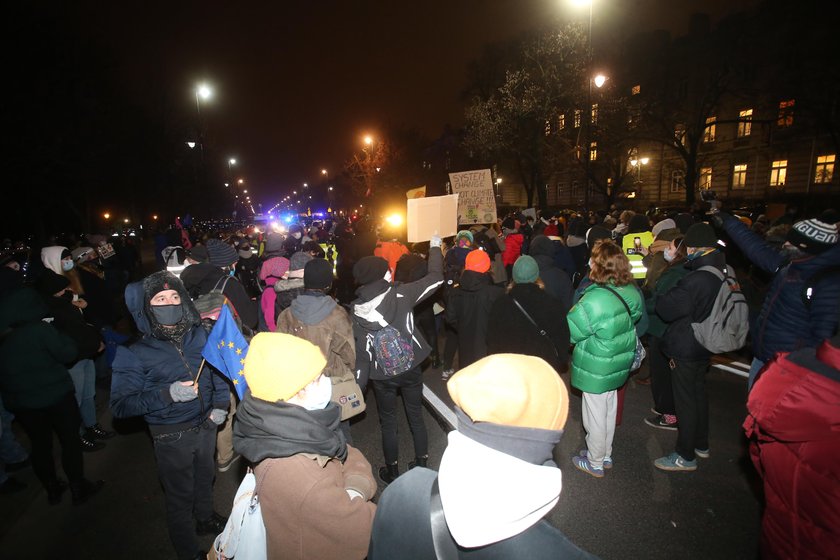 Protest pod Kancelarią Premiera. Chodzi o veto klimatyczne