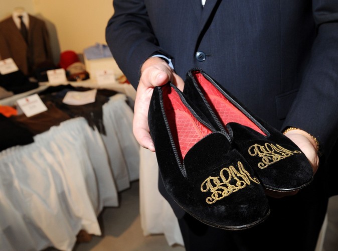 10 listopada 2010 - wystawione na aukcję w Nowym Jorku przedmioty należące do oszusta stulecia Bernarda Madoffa