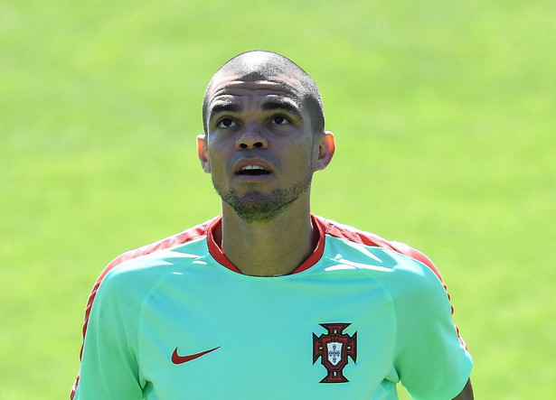 Pepe wrócił do treningów. Jest szansa, że portugalski obrońca zagra w finale Euro 2016