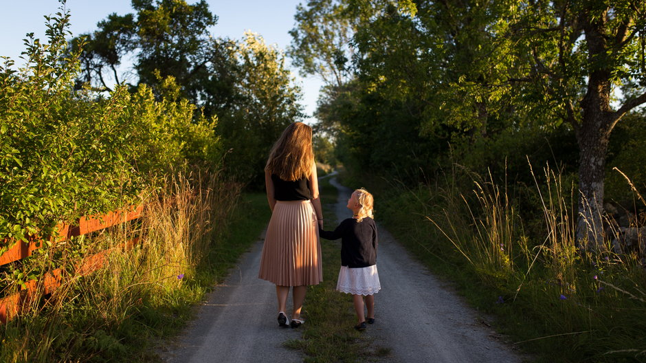"Pasierbica na złość mi uwodziła swojego ojca” Jak walczyłam o prawa, będąc macochą/ fot. Getty Images