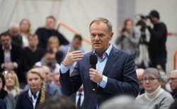 Tusk oczekuje odpowiedzi od Hołowni. "Mnie nie interesuje żadna mała gra"