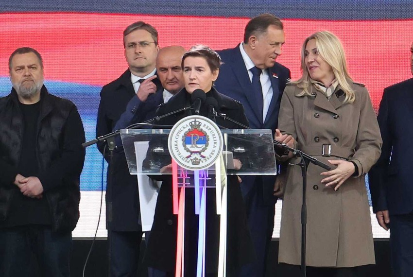Ana Brnabic Srpska te zove Sinisa Pasalic