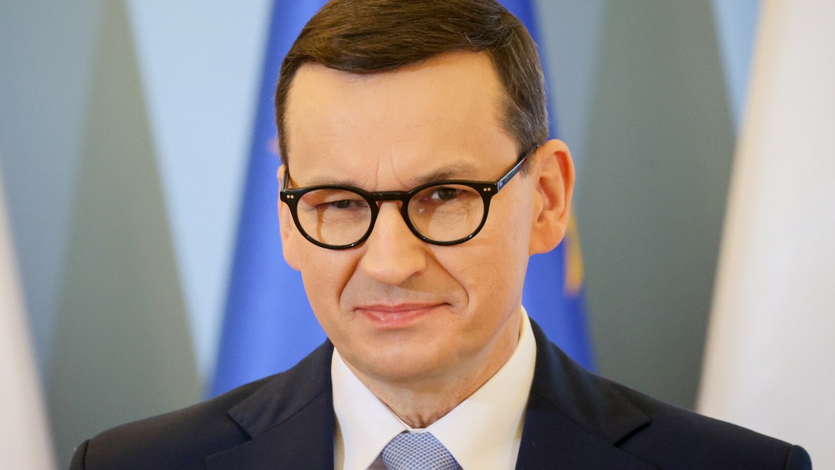 Sondaż. Morawiecki politykiem roku. Ponad połowa badanych nie wskazała nikogo