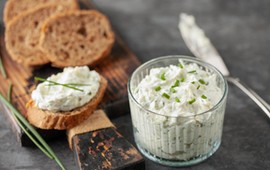 przebojowa-pasta-benedyktynka-do-kanapek-na-sniadanie-lepsza-niz-tradycyjny-twarozek