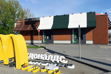 Podróbka sieci McDonald's w Rosji. Wiadomo, co będzie w menu