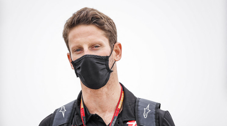 Romain Grosjean keze súlyosan megégett / Fotó: Northfoto