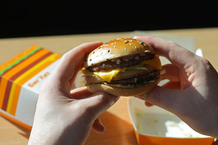 McDonald's "unowocześnia" swoje burgery. Wiemy, co się zmieni