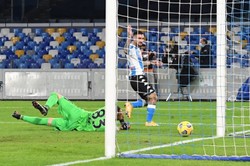 Napoli upamiętniło Maradonę efektownym zwycięstwem nad Romą