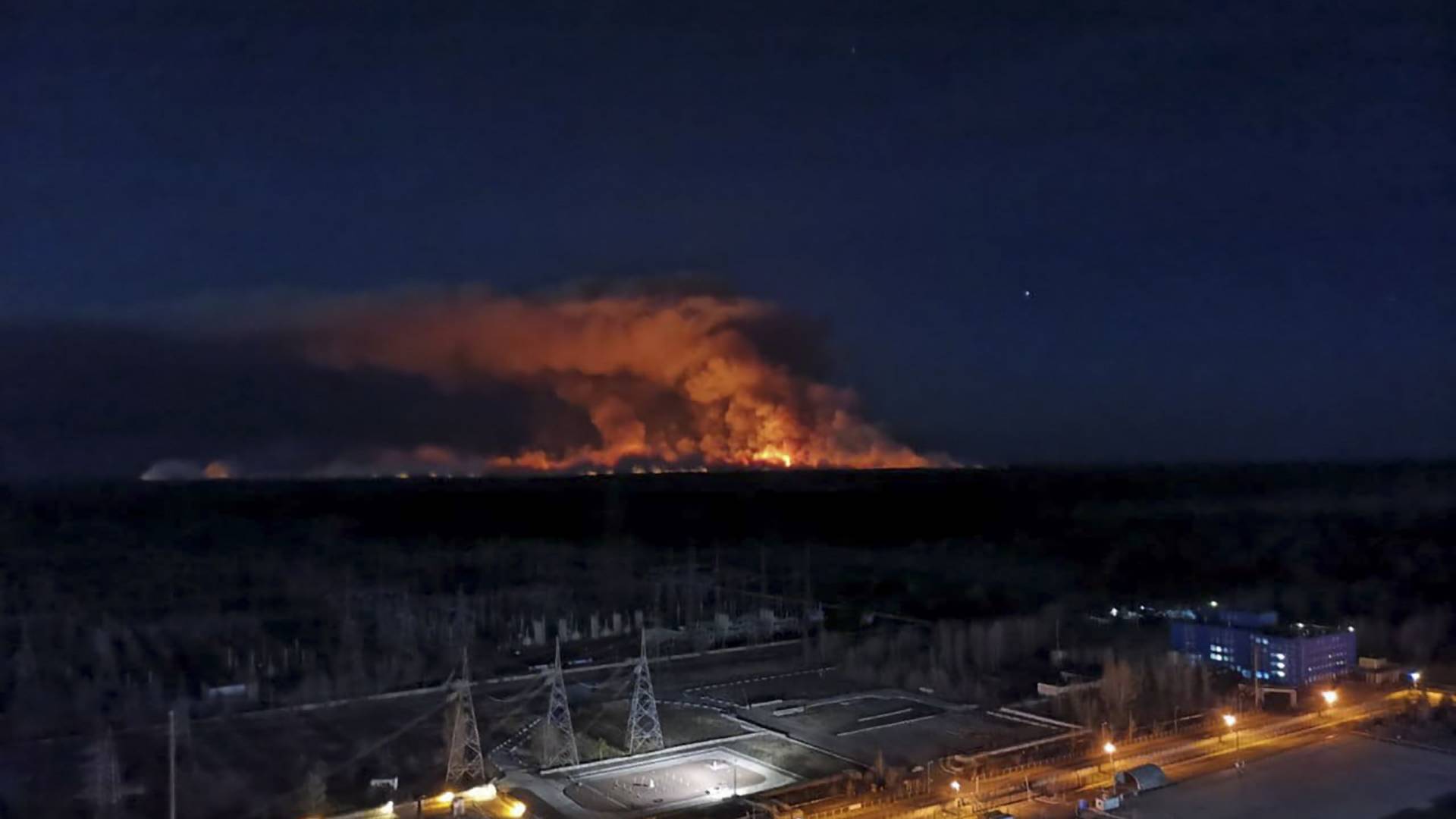 Még mindig fullasztó Kijev levegője a csernobili erdőtüzek miatt