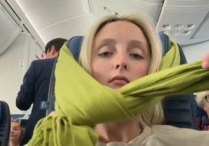 trik sa šalom u avionu