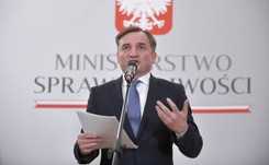 Ziobro: W negocjacjach unijnych nie można być 'miękiszonem'. Jest reakcja Morawieckiego