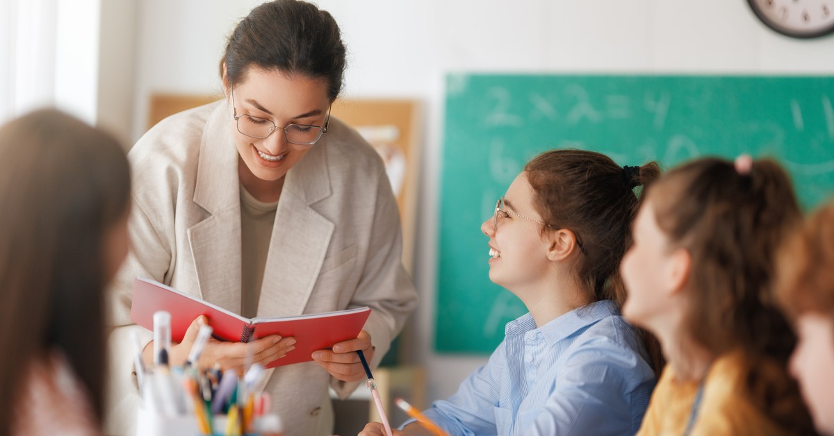 Związki zawodowe ostro o projektach MEN. „Rażące przekroczenie uprawnień” i „niebezpieczna koncepcja szkoły”
