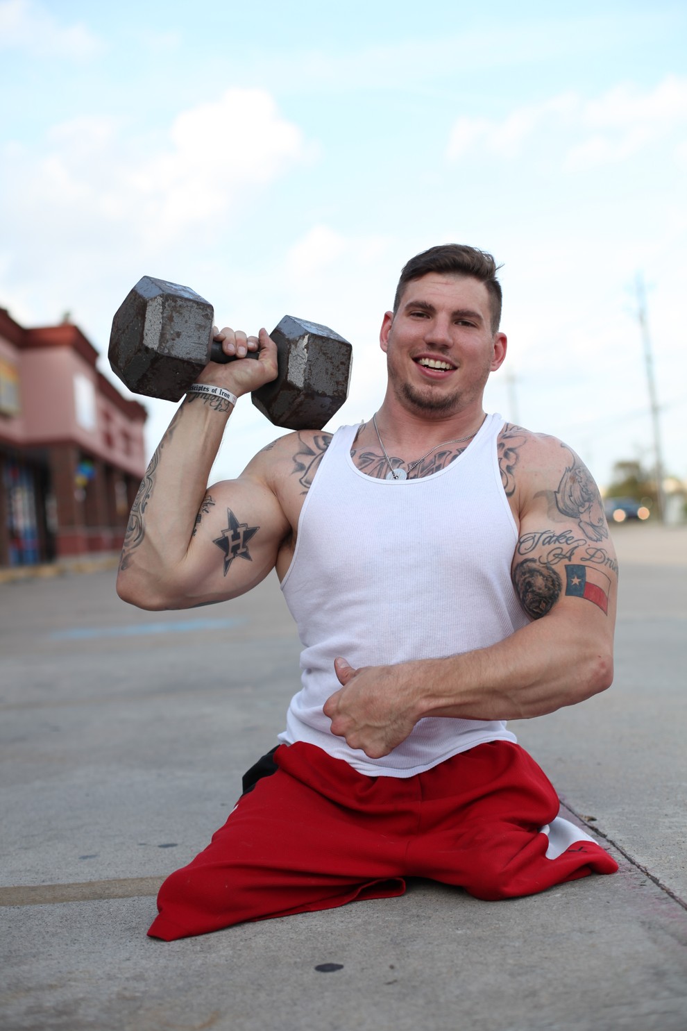 Безногие мужики. Парень инвалид. Американские ветераны инвалиды. Мужчины инвалиды без ног. Ник вуйчич цитаты фото.