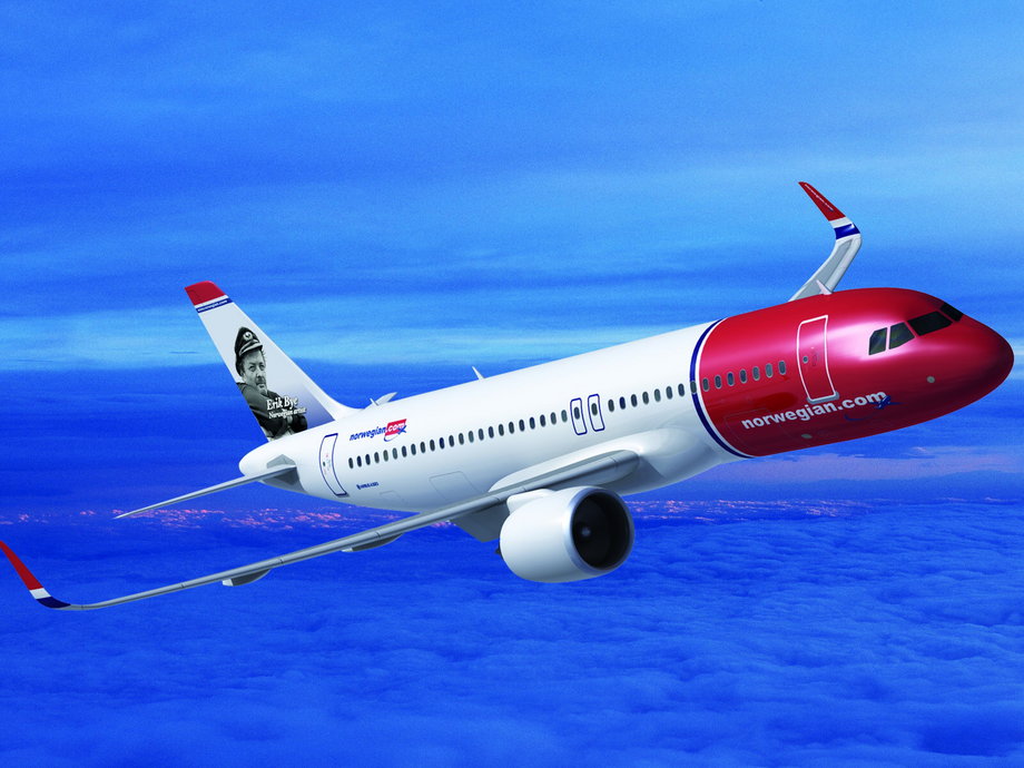 A Norwegian Airbus A320neo.