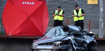 Zginął, bo dróżniczka za wcześnie podniosła szlaban