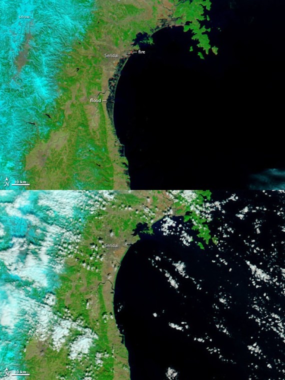 Mapa satelitarna: Zdjęcie u góry przedstawia tsunami zalewające Japonię w okolicy Sendai. Poniżej ta sama okolica 26 lutego 2011. Źródło: NASA’s Earth Observatory