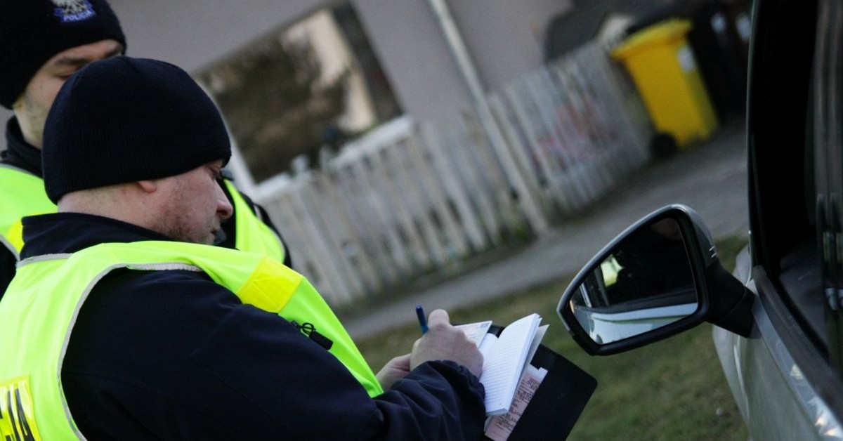 Polscy kierowcy odkryli sprytny sposób na uniknięcie punktów karnych. To prosty manewr zgodny z prawem