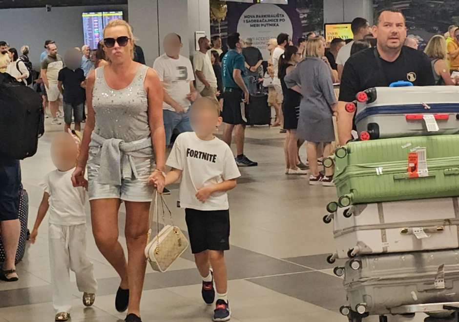 Peđa Medenica prvi put u javnosti nakon skandala sa Jovanom Cvijanović