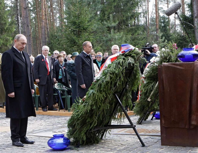 To Rosja chciała dwóch wizyt w Katyniu