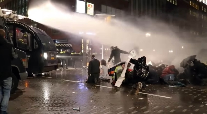 Kovid protest u Holandiji