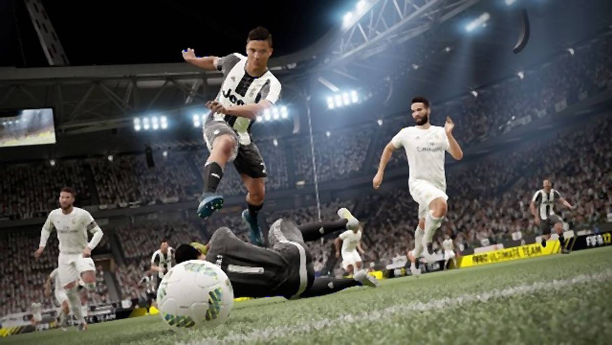 FIFA 17 notuje kapitalny debiut w Wielkiej Brytanii. Gra miażdży sprzedażą PES-a 17