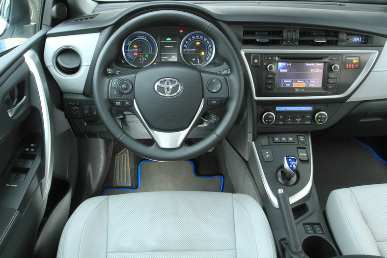 Toyota Auris Hybrid