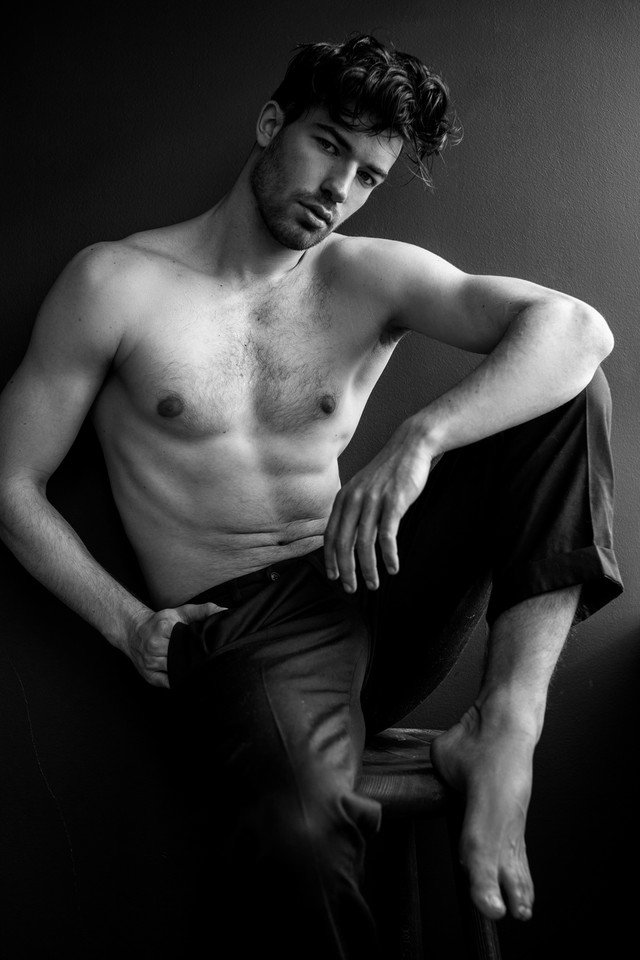 Mateusz Grzech (Mister Warszawy 2018) robi karierę w modelingu