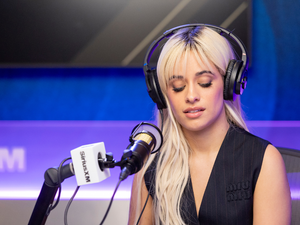 „Biztos, hogy jól vagy?” - Camila Cabello bosszúruhája kiakasztotta a rajongókat