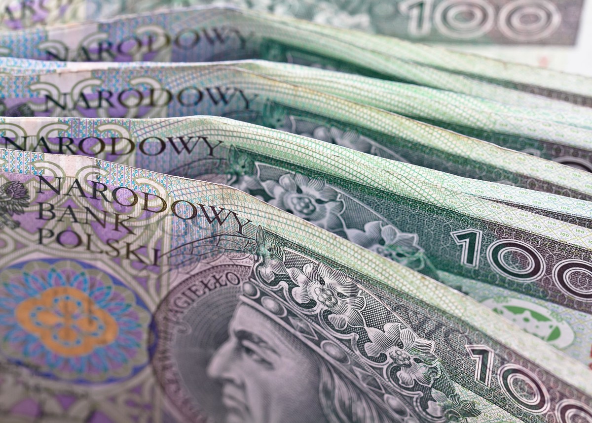 Aegon, Idea Bank, Open Finance i Raiffeisen Bank zapłacą ponad 50 mln zł kary za oferowanie polisolokat