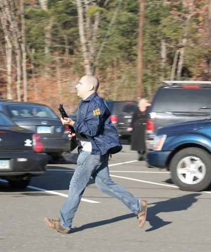 Strzelanina w szkole podstawowej w Newtown