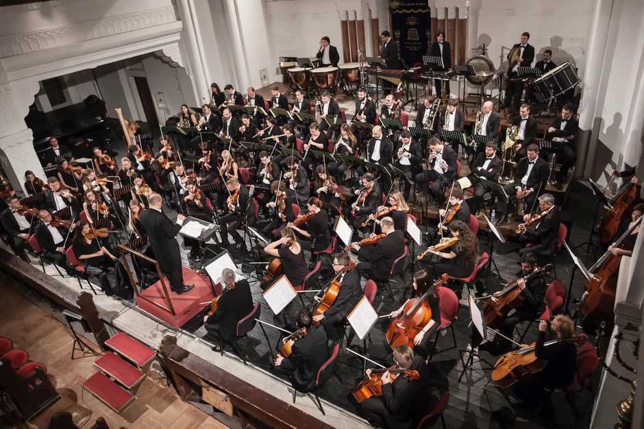 Novi simfonijski orkestar Makris
