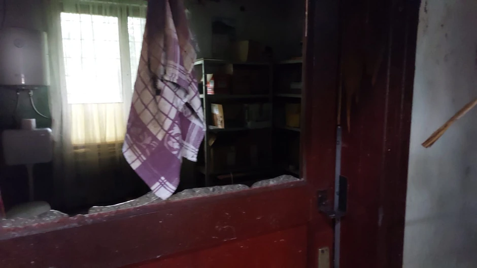 Zapalio kuću pa zapucao