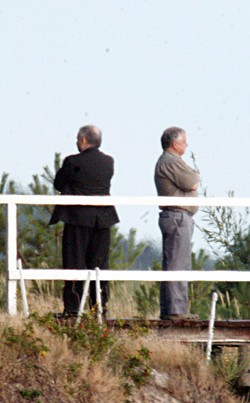 Kaczyńscy zaszyli się na Helu