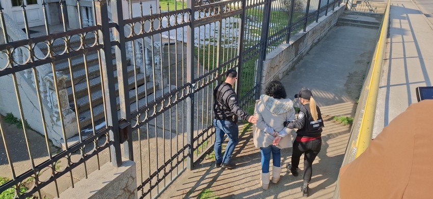 Sotirovski sa lisicama na rukama