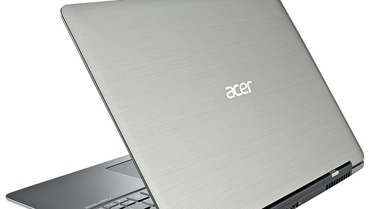 Do wygrania Ultrabook Acer, strój z Kolekcji Olimpijskiej Innsbruck 2012 oraz czapki i rękawiczki od firmy 4F.