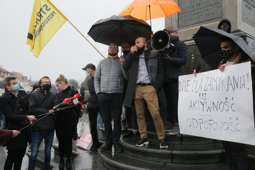 Protest branży fitness w Warszawie