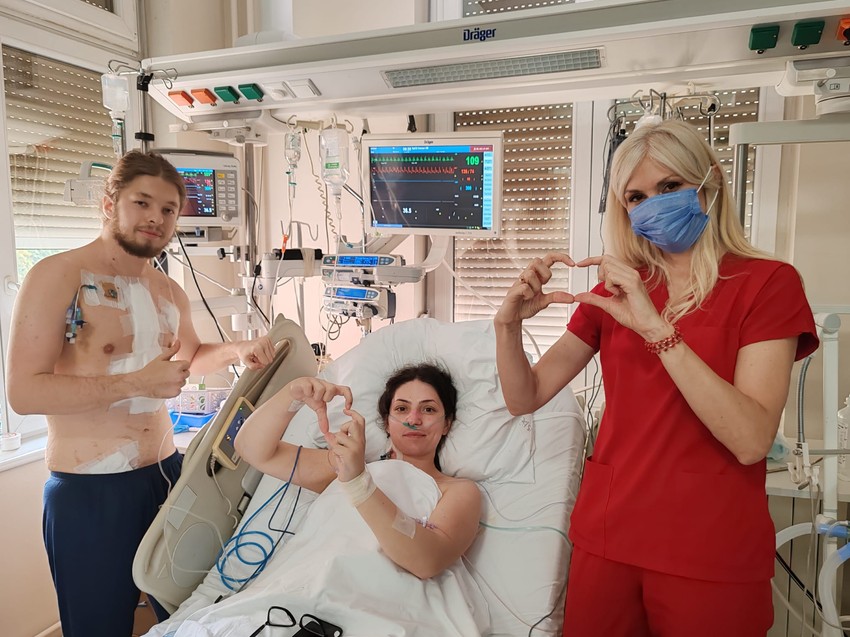 Aleksandra i Miloš sa doktorkom Emom