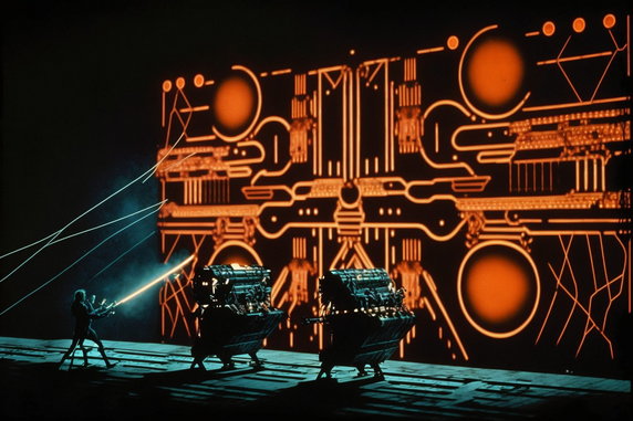 Tron 2