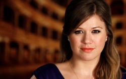 Kelly Clarkson wybiera z tego, co najlepsze