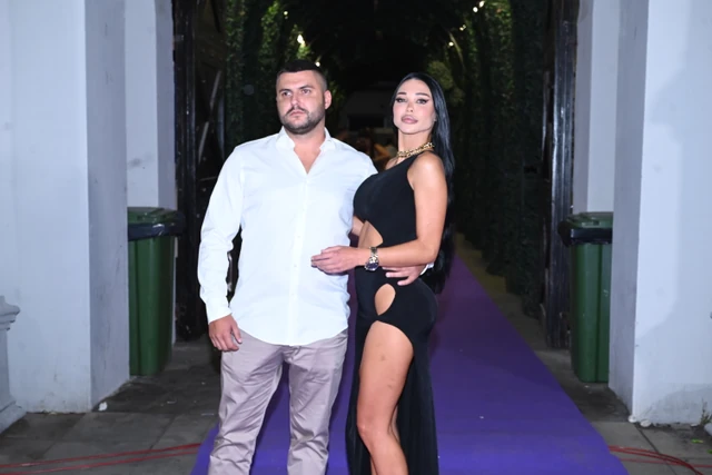 Nije hteo da je odvede u stan, pa je poveo u hotel: Maja Marinković i Asmin Durdžić stigli na žurku, a Taki došao odvojeno