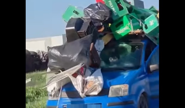 Auto prenatrpan gajbama