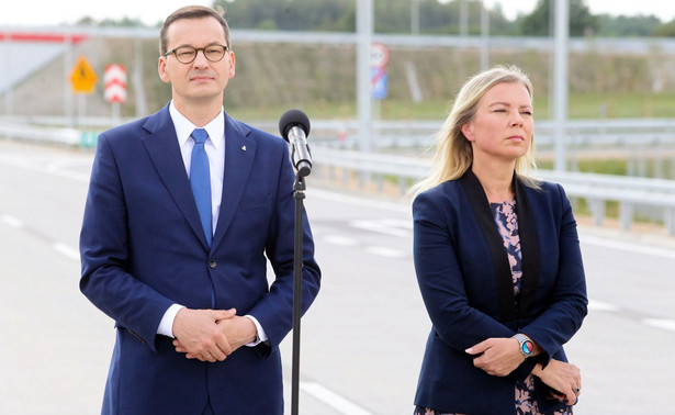 Feta na autostradzie A1. Bieńkowska przypomniała Morawieckiemu swoje zasługi