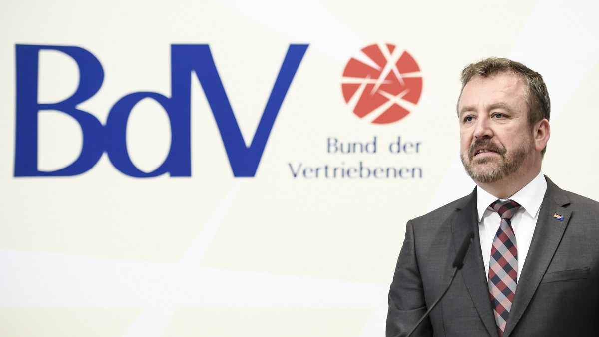 Niemiecki Związek Wypędzonych (BdV) uznał polskie roszczenia reparacyjne za pozbawione prawnego i moralnego uzasadnienia. Przewodniczący BdV Bernd Fabritius napisał w opublikowanym oświadczeniu, że żądania PiS są "celową prowokacją".