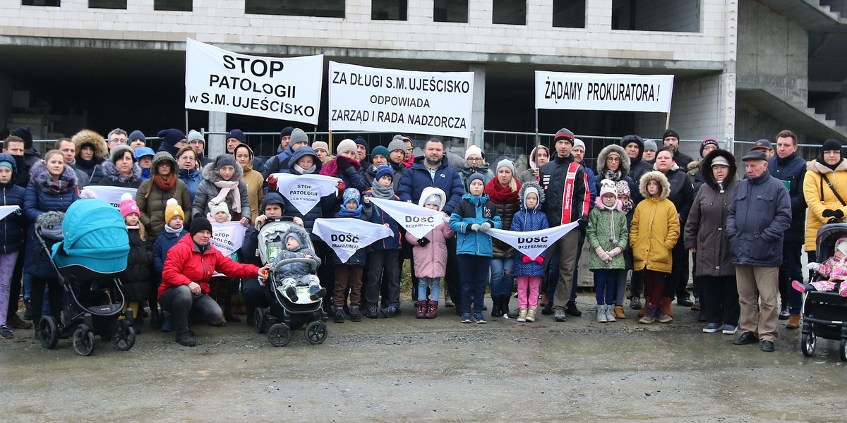 Spółdzielcy z "Ujeściska" pikietują pod placem budowy