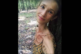 Imala je manje od 24 KILOGRAMA kad su je našli MRTVU U HOTELU: Jela je samo voće i tvrdila da joj se "TELO DETOKSIKUJE", a kad su joj ušli u prepiske imali su šta i da VIDE!