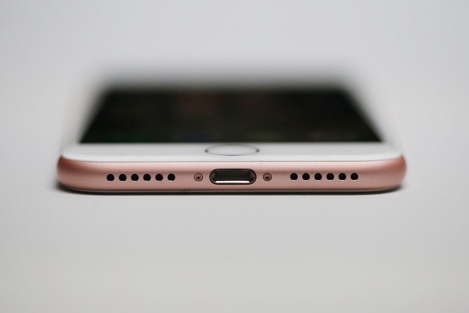 Nowy iPhone 7 nie ma gniazda słuchawkowego mini jack