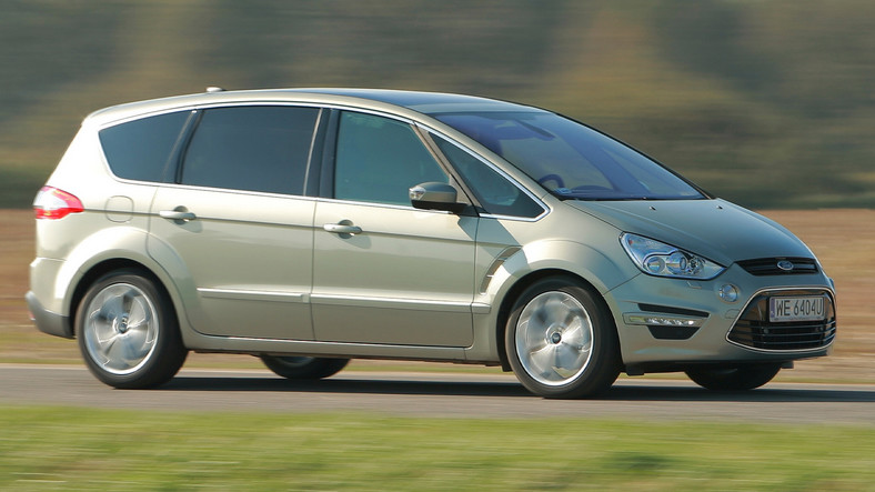 Ford S-Max I (2006-14) – 2010 r./30 800 zł