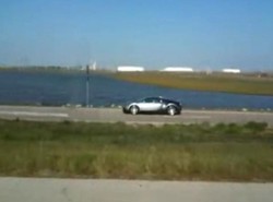 Tak się topi auto za 1,5 miliona dolarów!