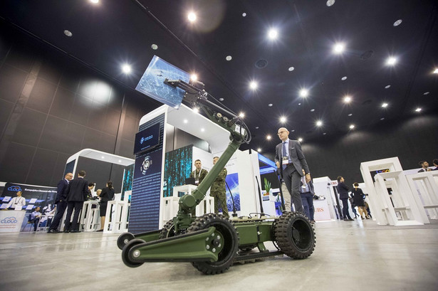 Symulacje cyberataków, militarne roboty rozpoznawcze oraz wirtualna rzeczywistość na CYBERSEC EXPO w Katowicach